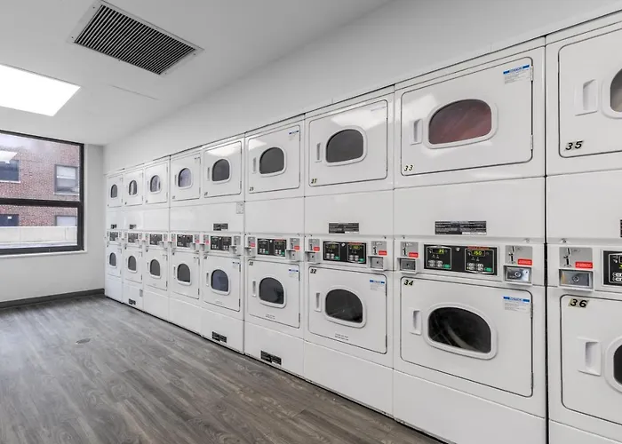 Апартаменты Gold Coast 2br W Gym Pool Nr Oak St Chi-207 Чикаго